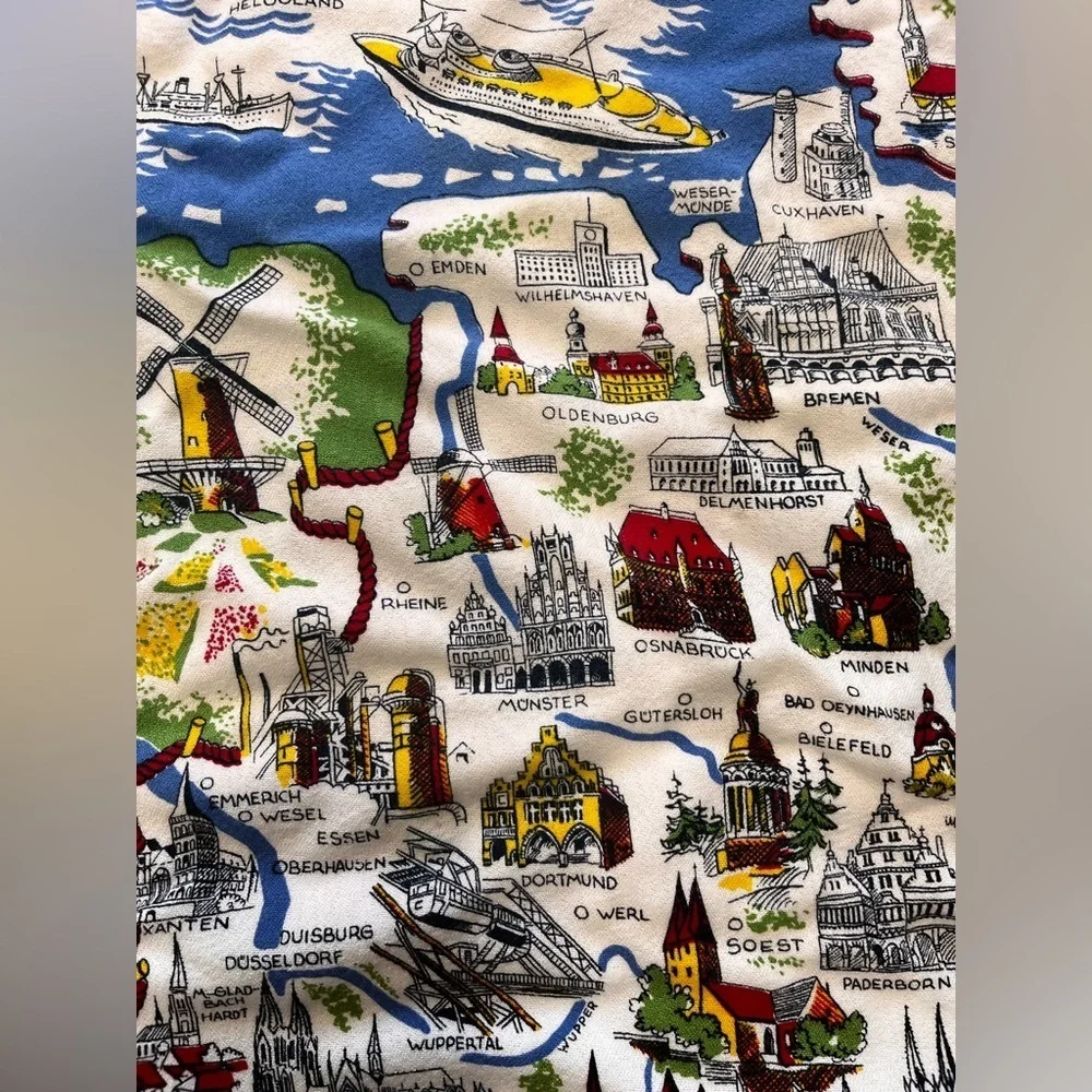 German souvenir 50’s/60’s novelty tablecloth